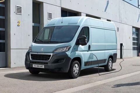 Peugeot Boxer (2025) im Test: Mit neuem E-Antrieb an die Spitze?