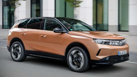 Opel Grandland (2025) im Test: Mit 700 km Reichweite gegen den Tiguan?